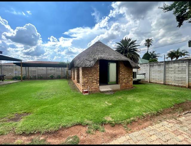 BUSINESS FOR SALE IN GEDULD